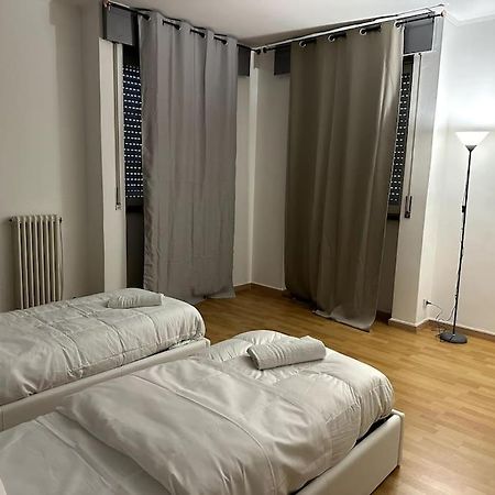 Leone D'Oro - Full Apartment Mestre Exteriér fotografie